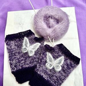 New Handmade Wool/Mohair/silk Fingerless Gloves with Butterfly Design